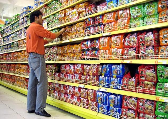 方便食品進(jìn)入熱銷(xiāo)時(shí)期，供不應(yīng)求狀況持續(xù)